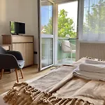 Rum i privatbostad Guszti Hévíz